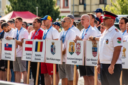 Két tűzoltó is megmérette magát a megyéből az ország legerősebb tűzoltója versenyen