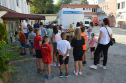 Gyerekzsivaj a Tatabányai tűzoltóknál