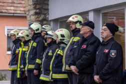 Megújult a nyergesújfalui tűzoltó emlékmű