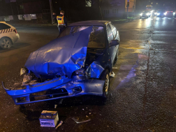 Gépkocsik ütköztek Tatabányán