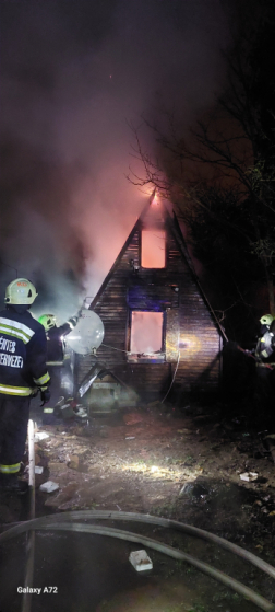 Faház égett Oroszlány külterületén