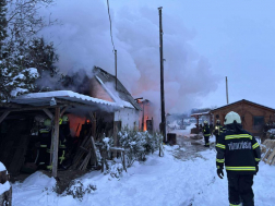 Műhely égett Komáromban
