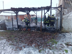 Műhely égett Komáromban