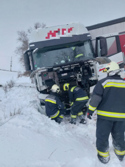 Műszaki mentés a 13-as főúton