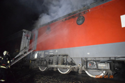 Mozdony villamos szekrénye gyulladt ki Tatabánya és Vértesszőlős között