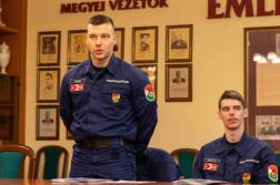 Újoncokat köszöntöttek a vármegyei katasztrófavédelmi igazgatóságnál