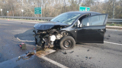 Összeütközött két személygépkocsi Táton