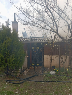 Lakóépület égett Környén