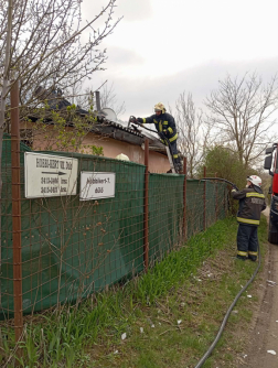 Lakóépület égett Környén