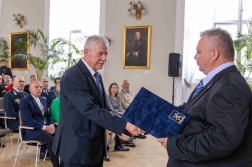 Tűzoltókat díjaztak