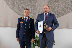 Tűzoltókat díjaztak
