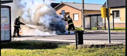 Kigyulladt egy furgon Kisbéren