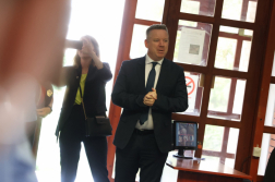 Belügyminiszteri látogatás a laktanyában