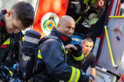 Csilletoló verseny Tatabányán