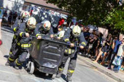 Csilletoló verseny Tatabányán