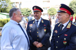 Bemutatóval egybekötött családi napot szervezett a Komáromi Önkéntes Tűzoltó Egyesület